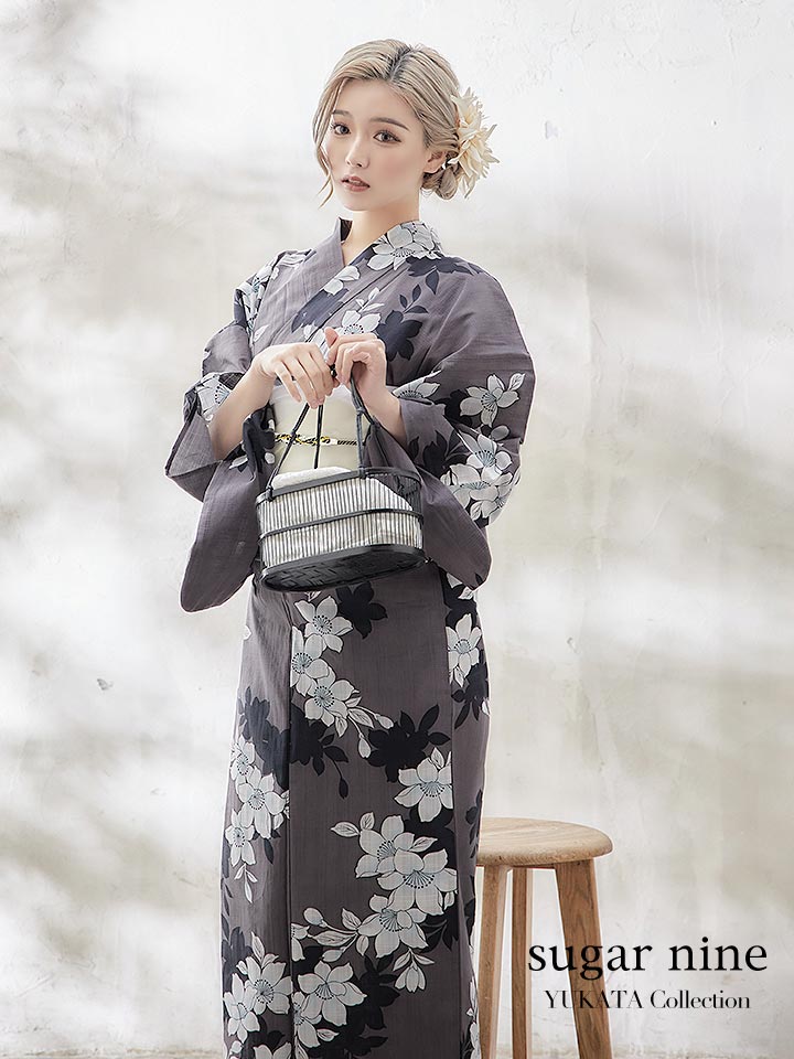 即日発送】【浴衣】クラシカルグレーの百合浴衣 【浴衣3点セット 浴衣