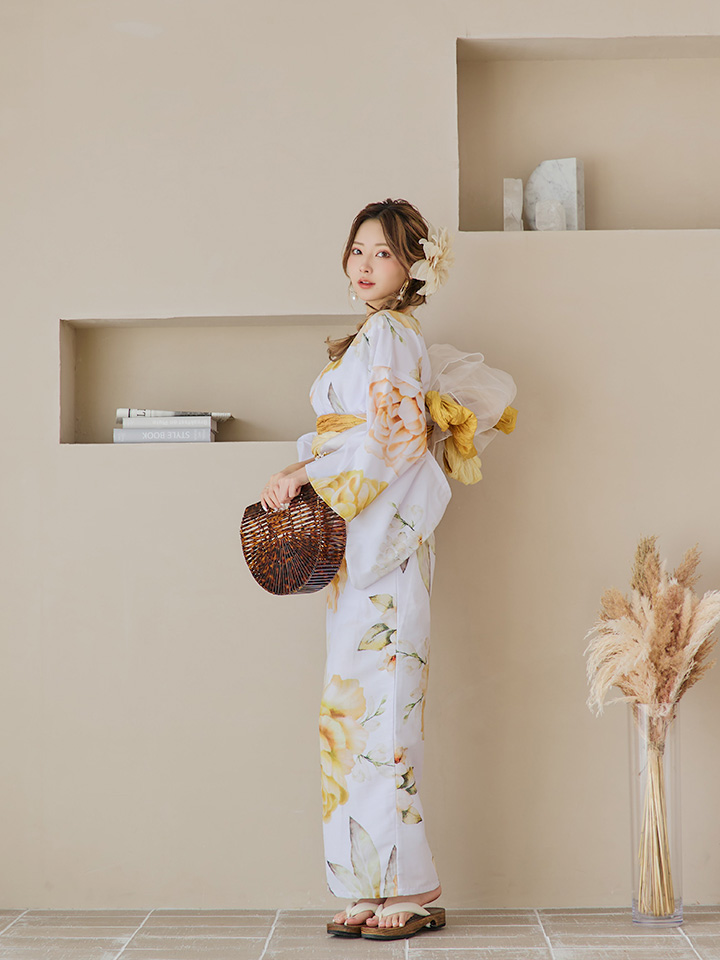 即日発送】アンニュイイエローフラワー浴衣【浴衣3点セット 浴衣/帯