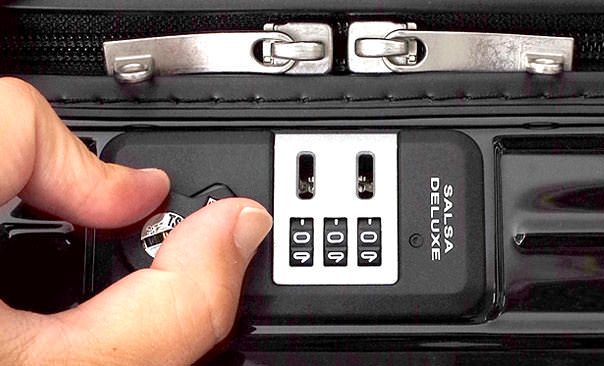 リモワTSAロックのダイヤル設定方法 | リモワ(RIMOWA)専門通販サイト