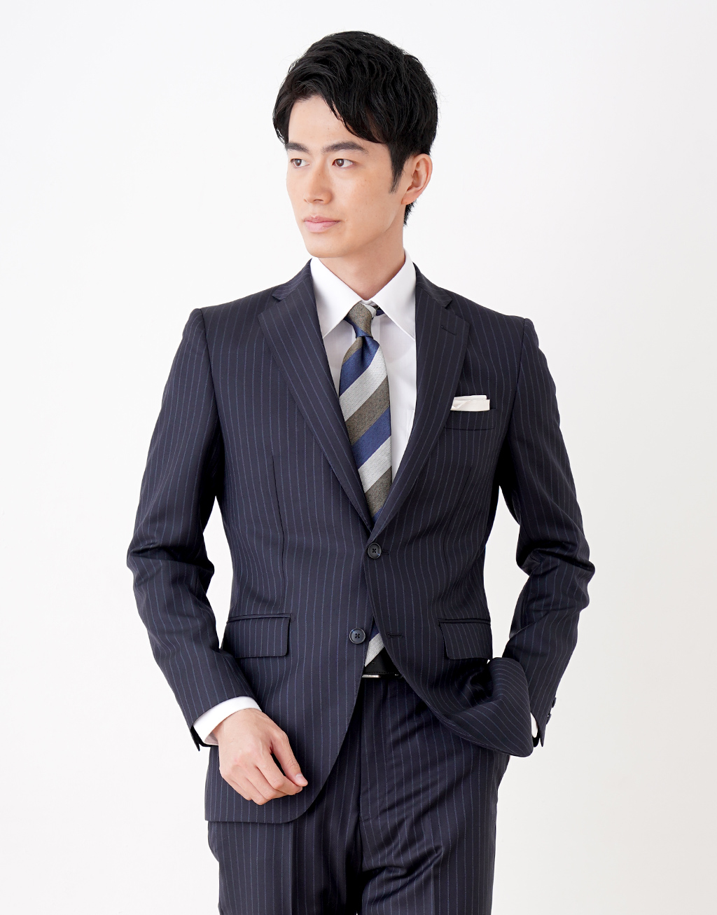 SB02NS ダークネイビー・ピンストライプ サブスク【初回スーツ登録