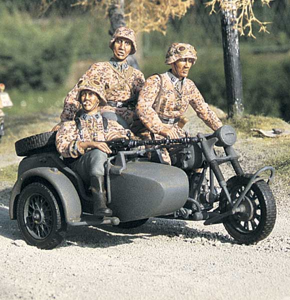 BMW R75 with Sidecar - Team M-Model 35014