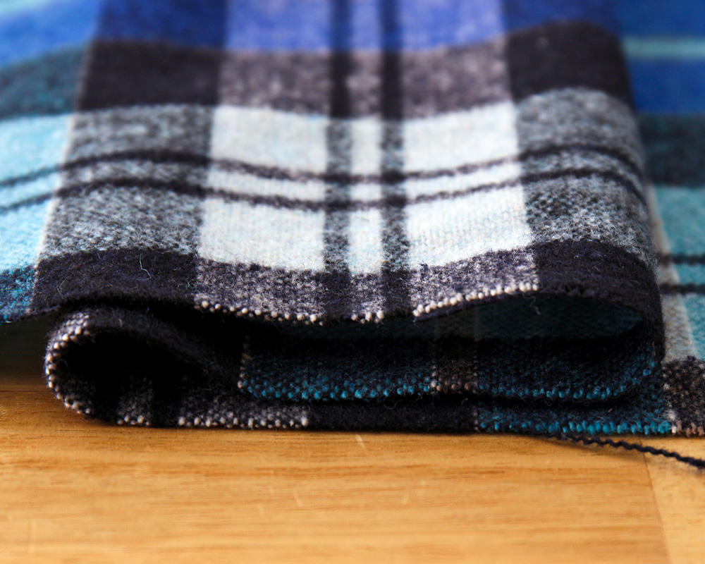 コットンandウールのタータンチェック・ツイード Paule [M便 1/1]の