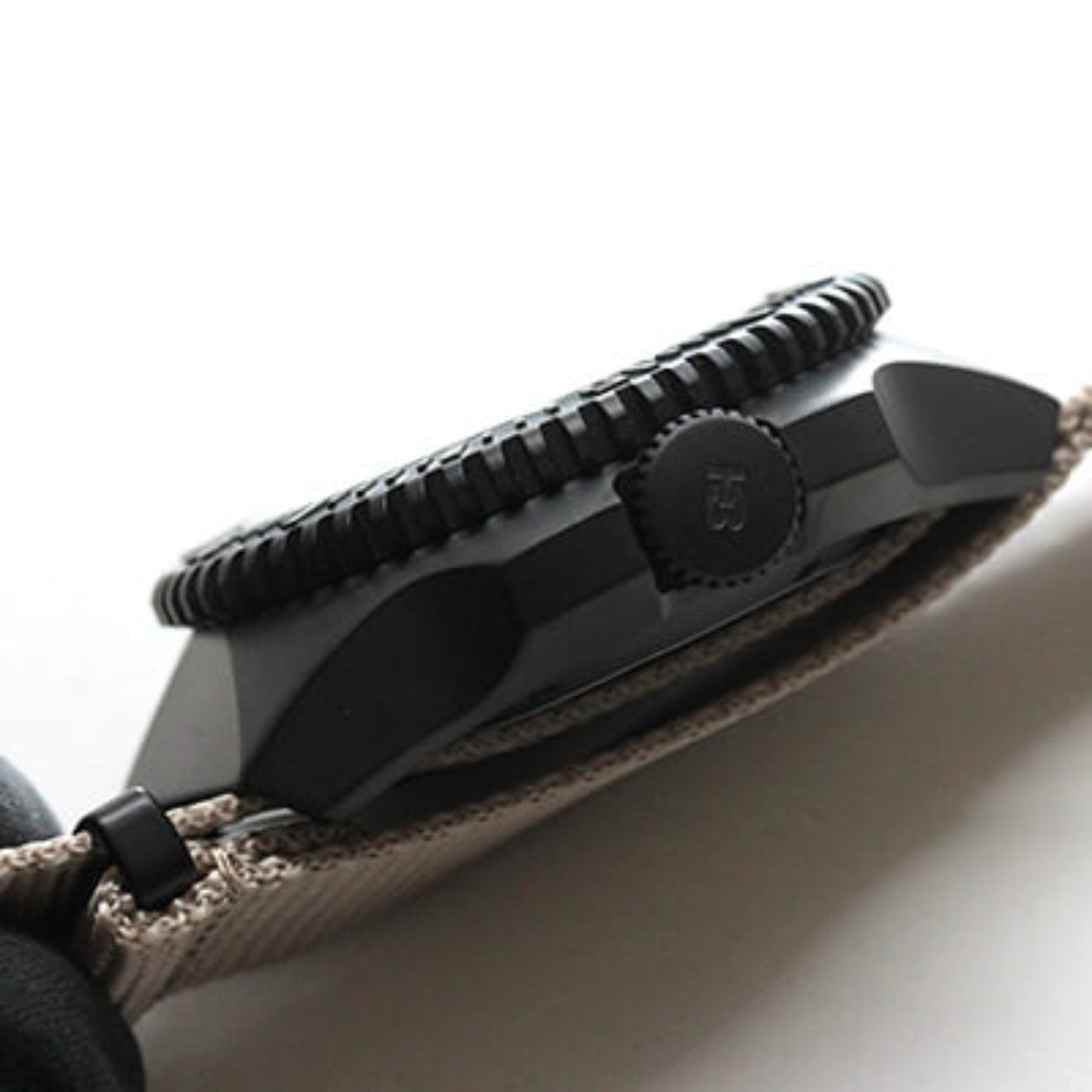 traser(トレーサー) P69 Black Stealth(ブラックステルス) サンド