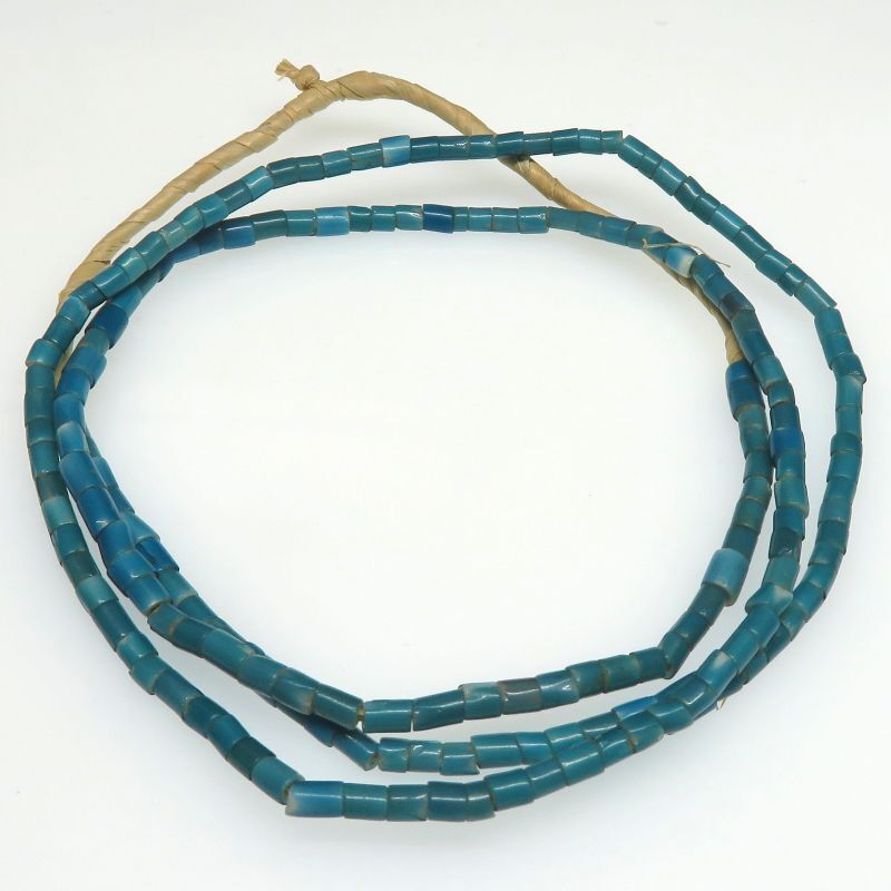 ヴェネチアンビーズ/ホワイトハーツ/オールドブルーホワイトハーツ連