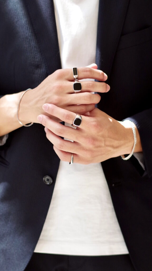 夏の手元を華やかに彩るジュエリーブランド『 TOMWOOD(トムウッド) 』