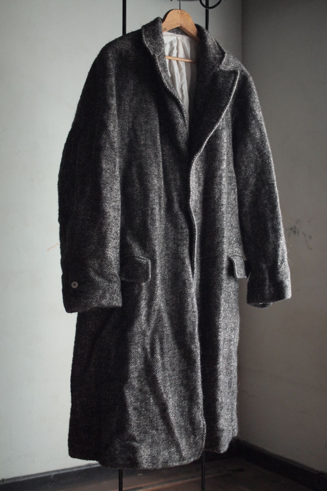 The crooked TailorのRain coatとLong pilgrim coat | peau de l'ours