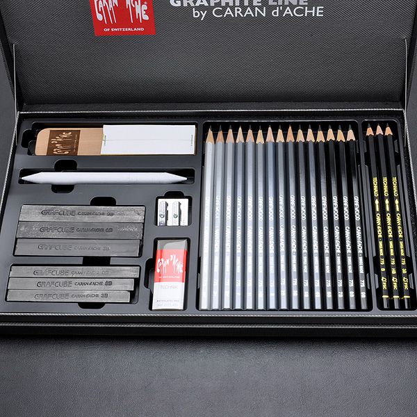 CARAN D'ACHE カランダッシュ スケッチセット グラファイトライン 3000