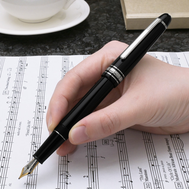 MONTBLANC モンブラン 万年筆 マイスターシュテュック クラシック