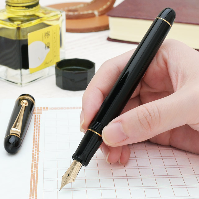 PILOT（パイロット） 万年筆 カスタム74 ブラック FKKN-12SR-B | ペン