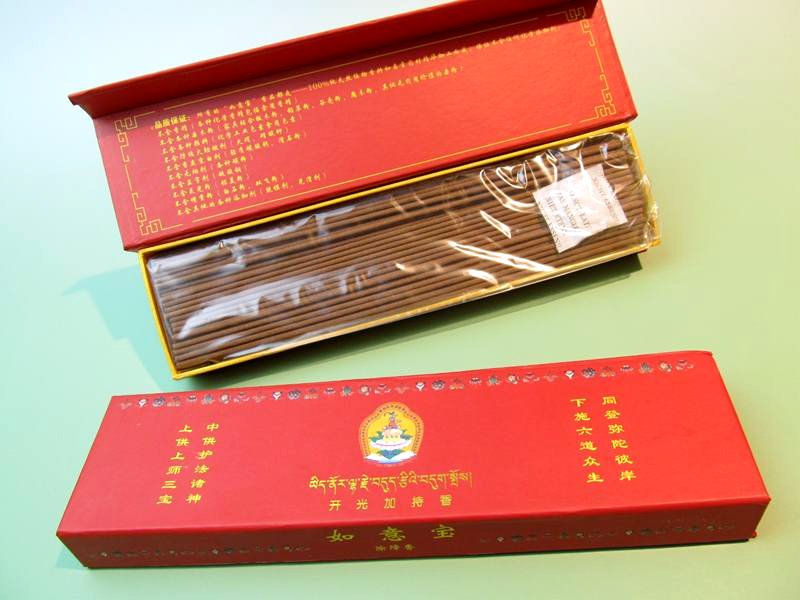 ◇高級◇チベット族秘伝 除障香◇たっぷり1箱100g入り◇浄化用 除障香