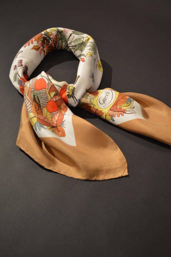 1960'S グッチ ヴィンテージスカーフ Gucci Autumn V.Accornero 大判