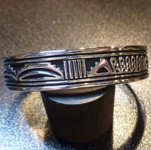 ナバホ Steven・J・Begay スティーヴィン・ビゲイ オーバレイ バングル