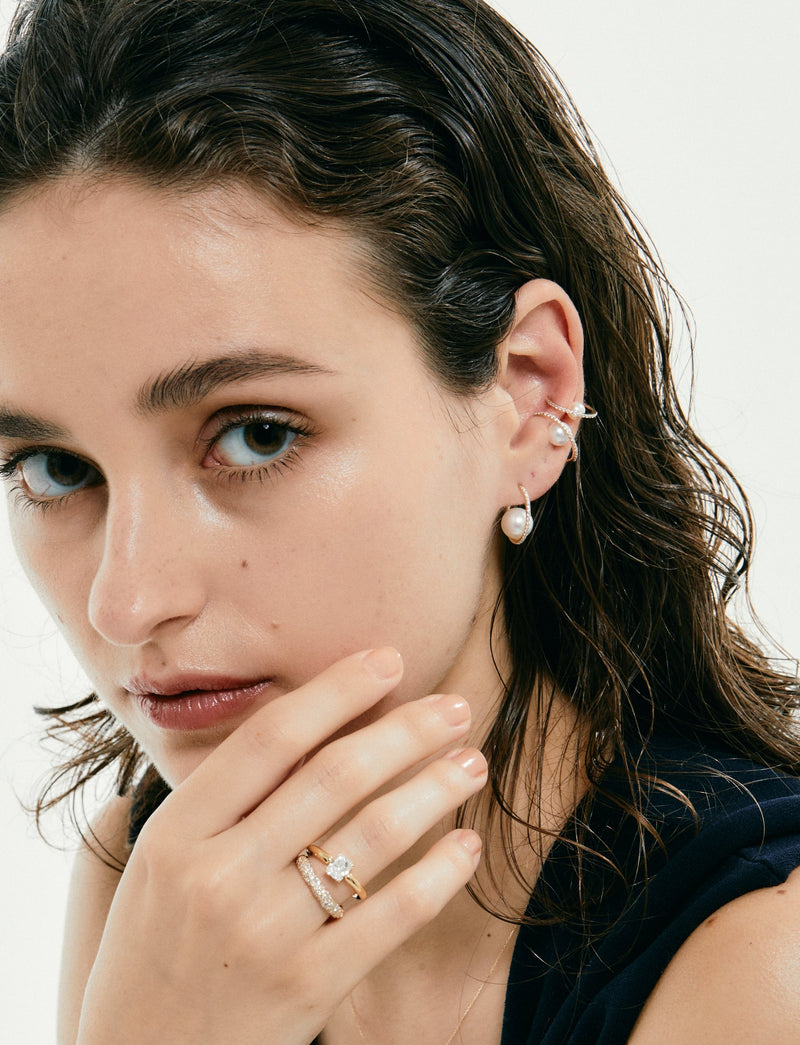 パールオーバルイヤリングM - PRMAL (プライマル) 公式オンラインストア