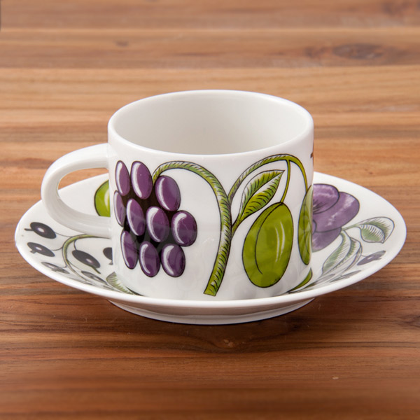 □アラビア パープル パラティッシ ティーカップ＆ソーサー / ARABIA