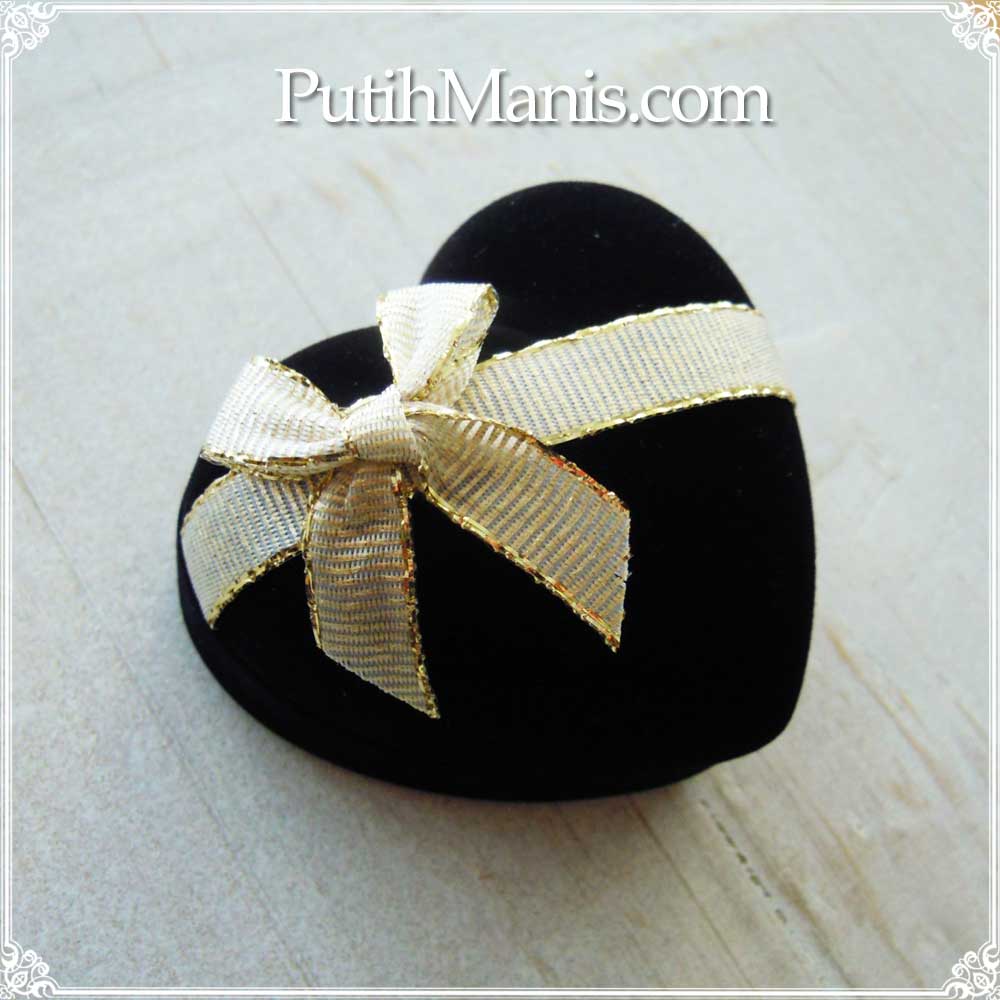 ジュエリーケース】ハート型のビロードギフトケース【ケースのみの注文