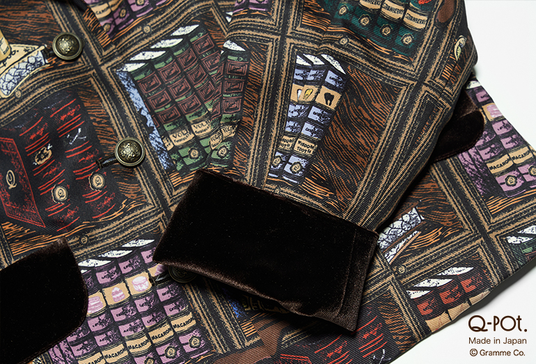 歴代のコレクションブックをまとめたQ-pot. Dress「Melty Book Shelf