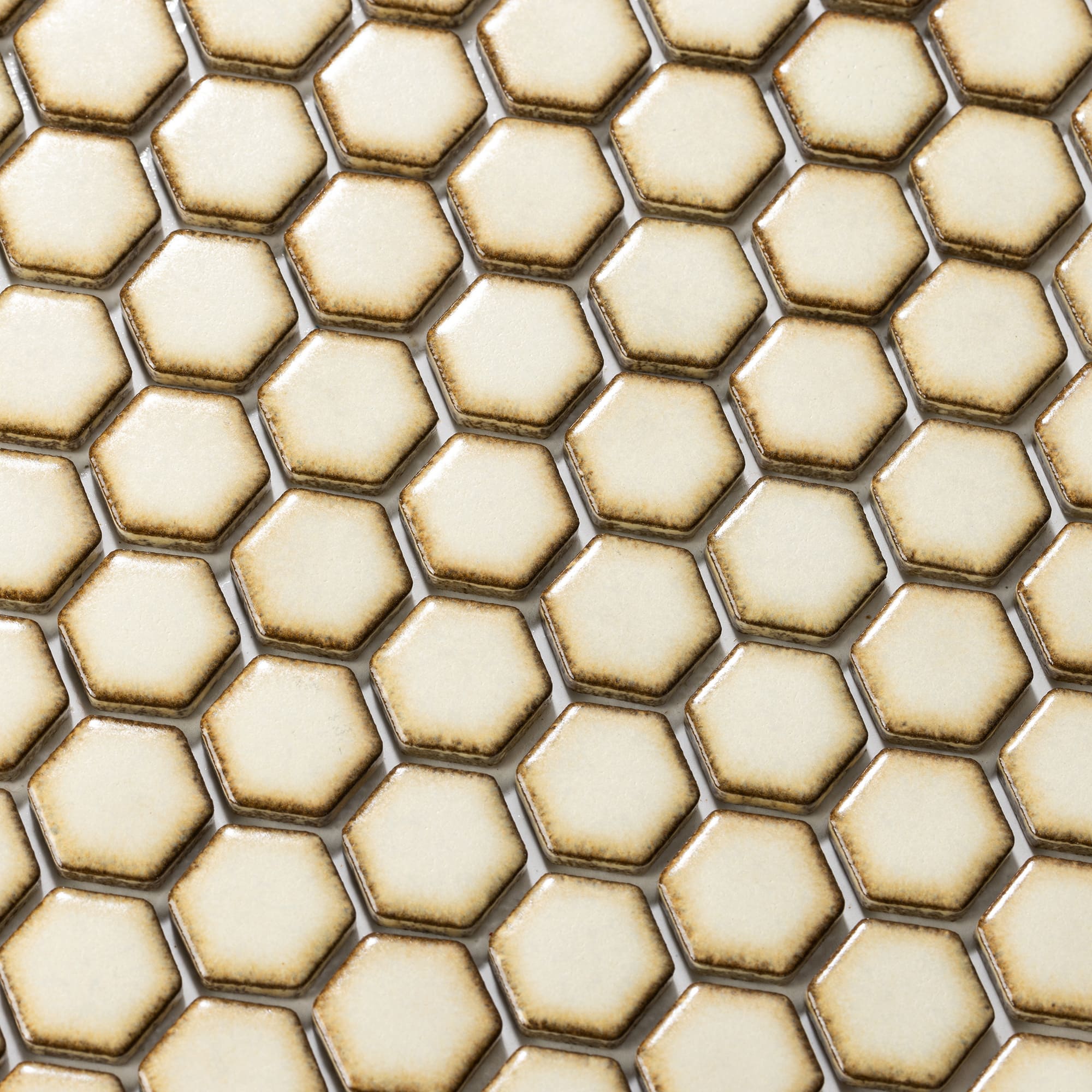 ハニカムタイル 渋アイボリー（ケース） | WL-TL016-02-G141