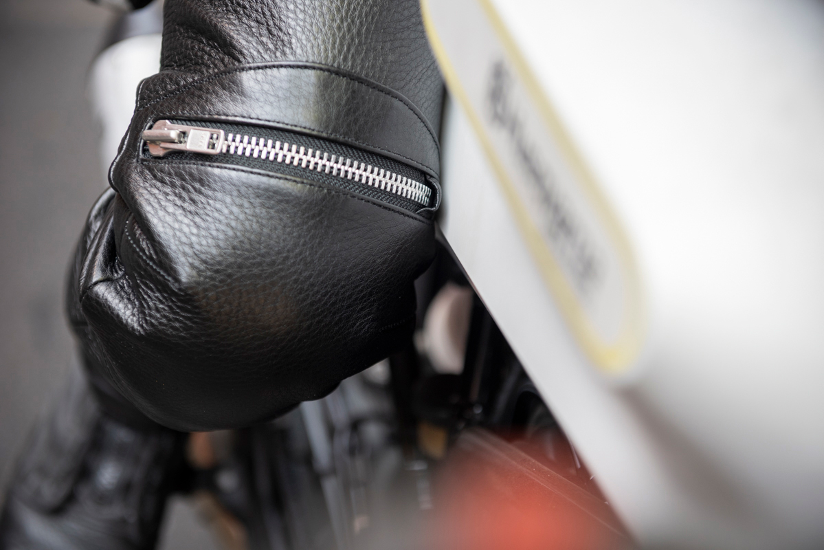 PADDED LEATHER PANTS | LEATHER PANTS | オンラインショッピング