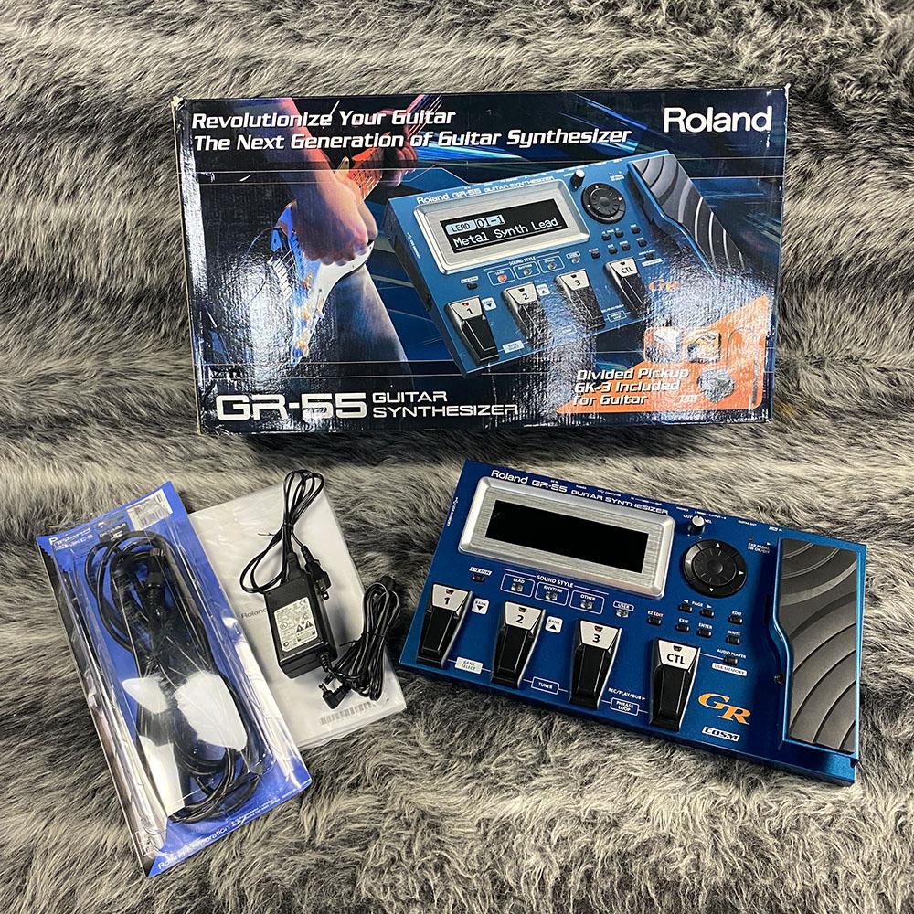 Roland GR-55 ギターシンセサイザー Roland GR-55 Guitar Synthesizer Black With GK-3 Divided Pickup