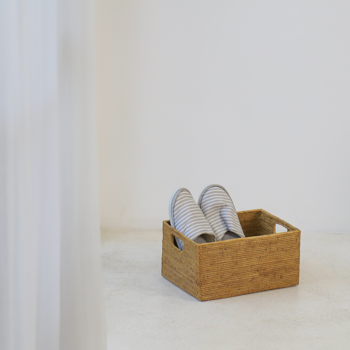 長方形小物入れ穴空き (BOX414) Rosily(ロージリー) バリ島 アタかご