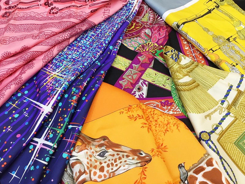 HERMESのカレ | RAGTAGバイヤーのファッション偏愛 | ブランド古着の