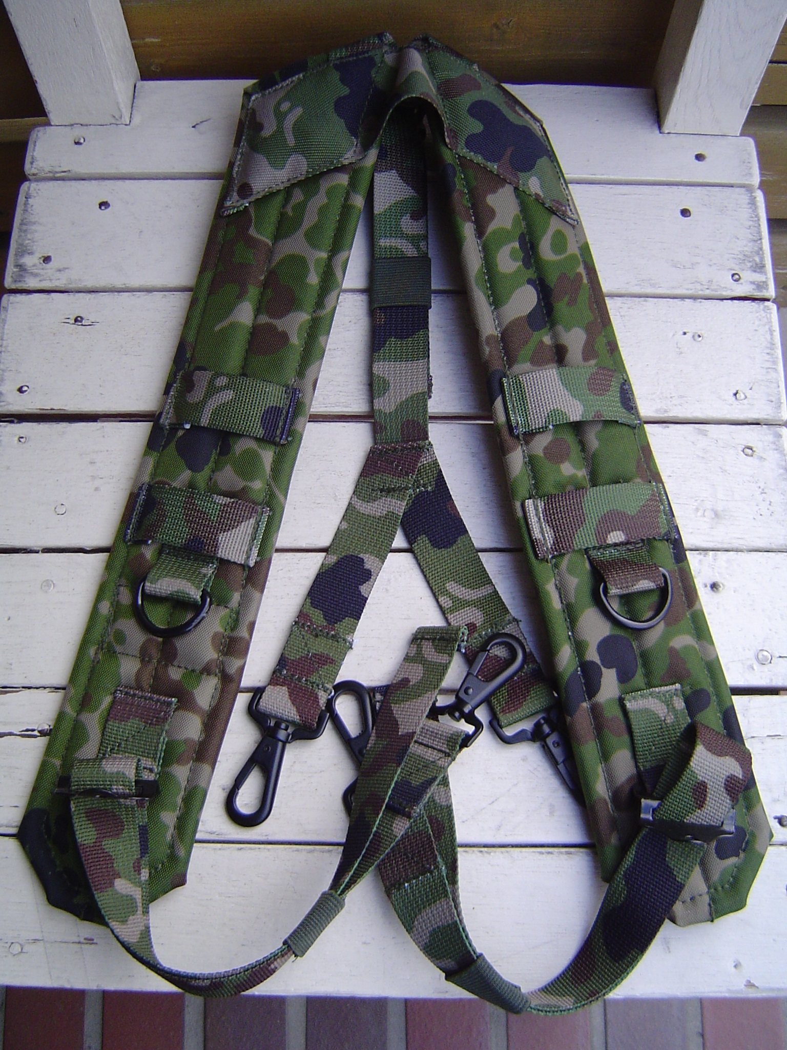 25まで限定値下げ カナリア ベルトハーネス戦闘装着帯 陸自迷彩 nIR