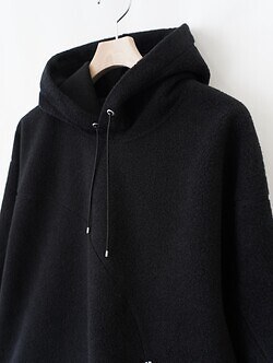 FRACTURE HOODIE - Abelia Edoward Goucha 남성｜공식 통신판매 사이트