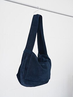 レザーショルダーバッグ - セブンバイセブン レディース & メンズ