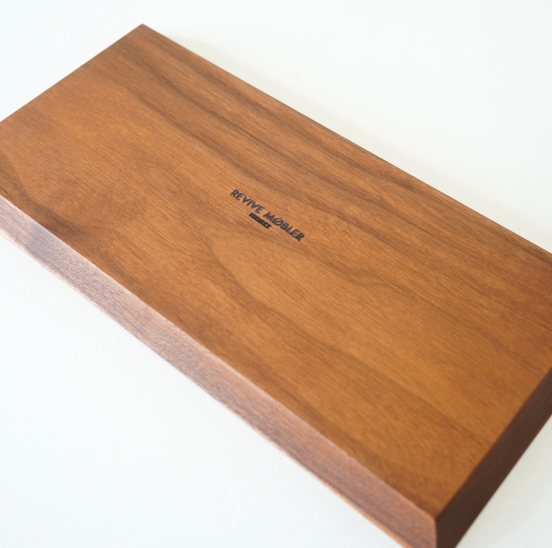 不要になった家具の木材から作った 折敷 【M】お盆 トレイ 無垢材