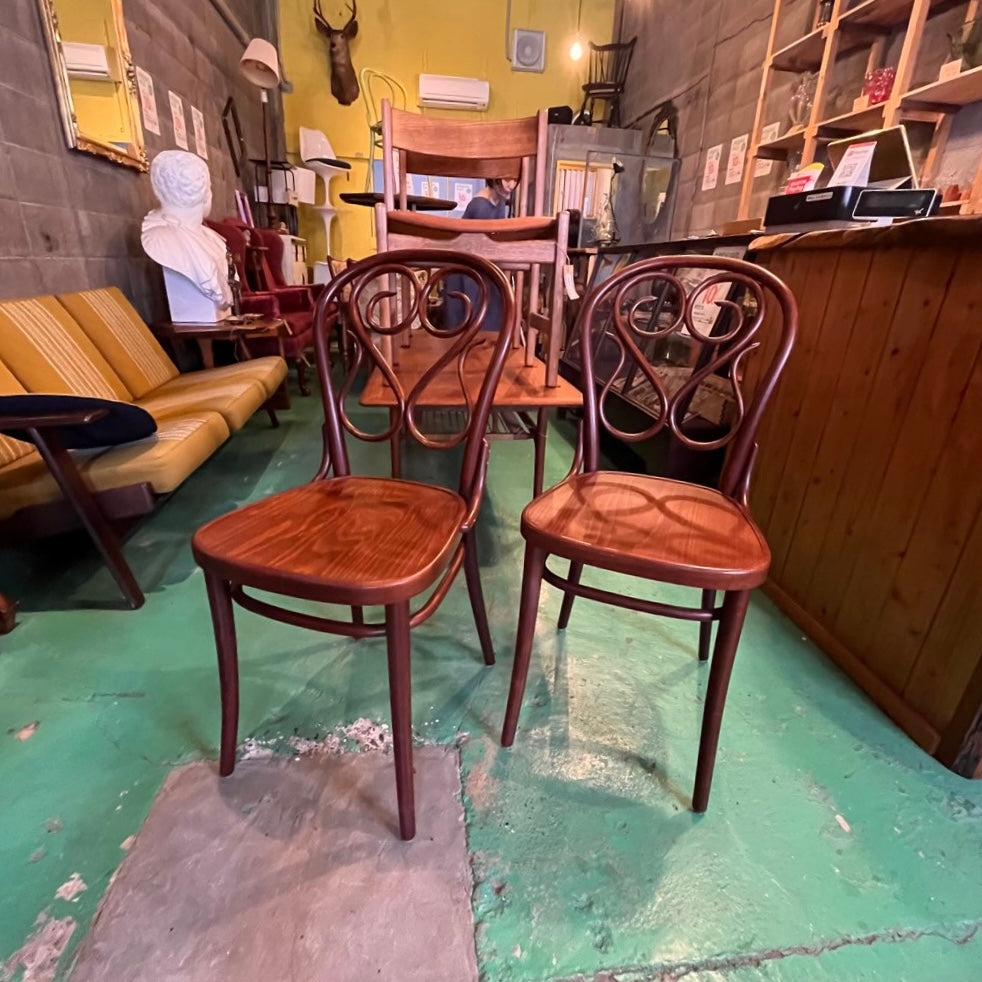 TON社 ベントウッドチェア ダイニングチェア No.4カフェダウムチェア