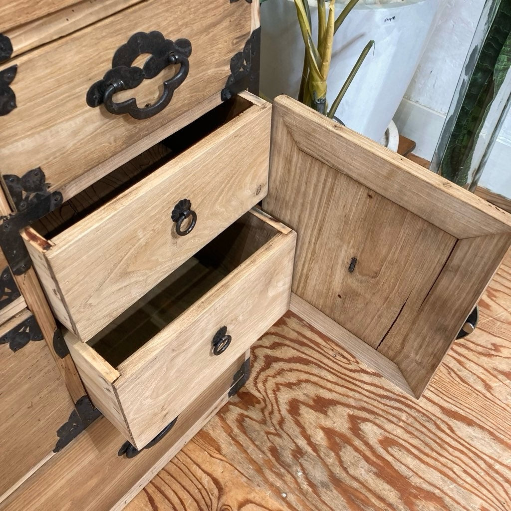 時代箪笥 リメイク 無塗装仕上げ アンティーク 収納 キャビネット