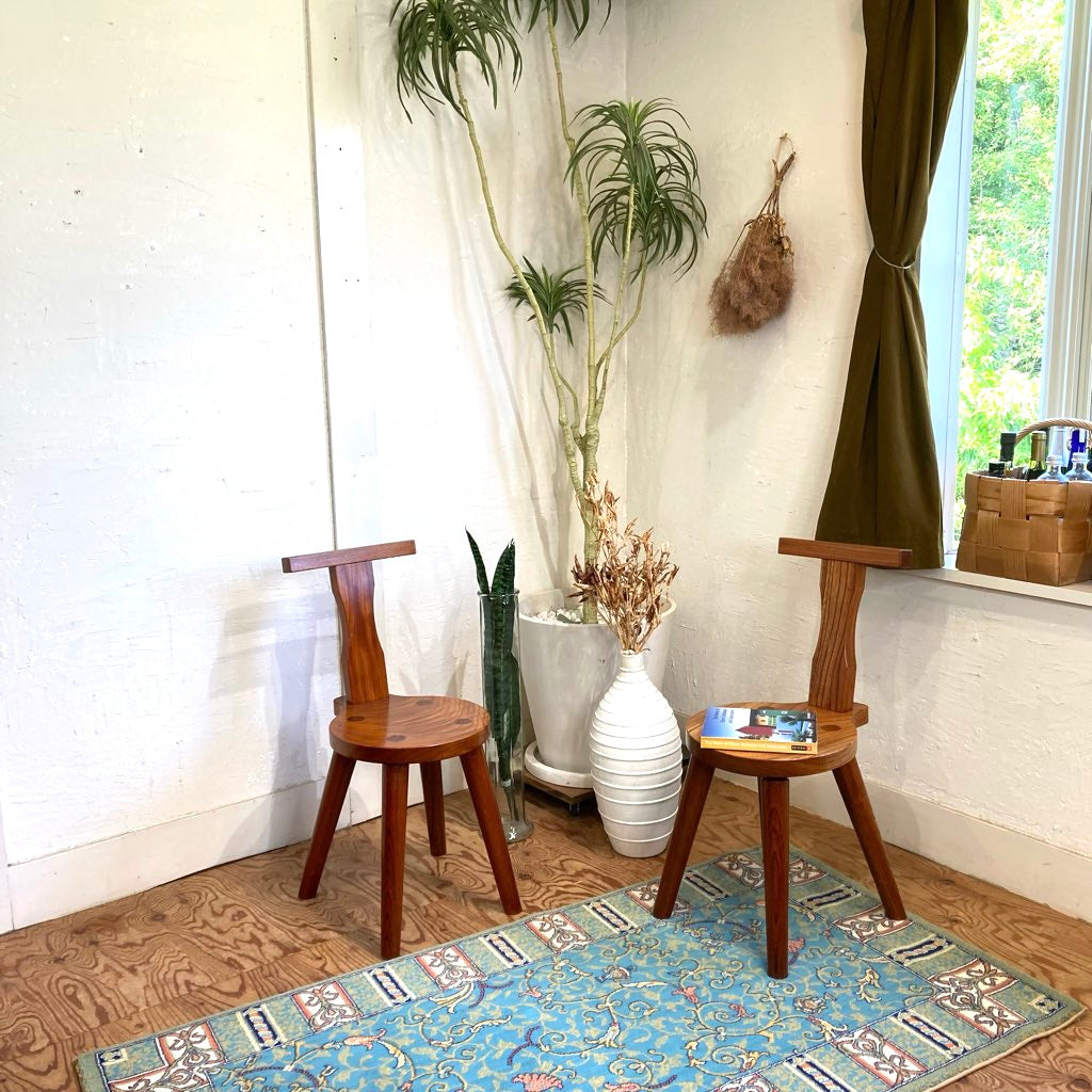 ケヤキ無垢材 ダイニングチェア スツール 中古 小ぶり コンパクト