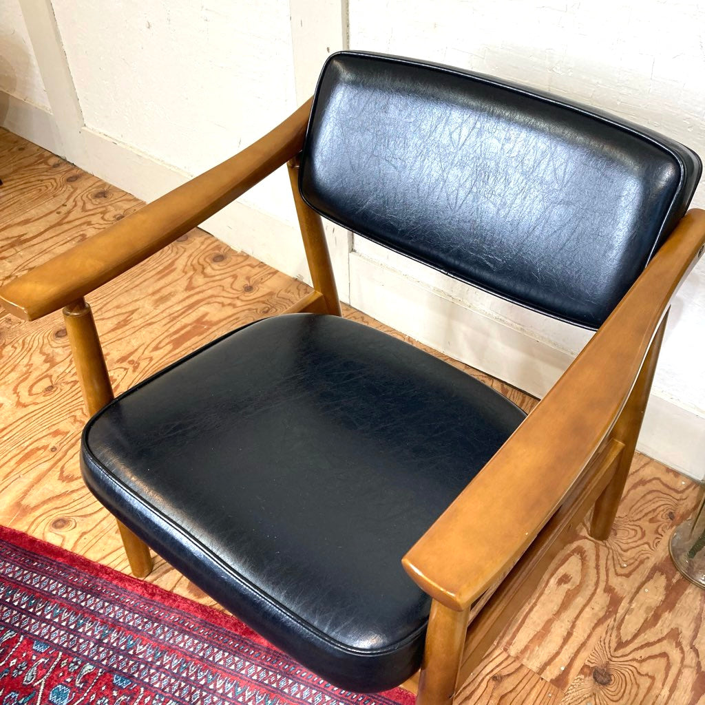 カリモク60 / karimoku Dチェア アームチェア スタンダードブラック 1