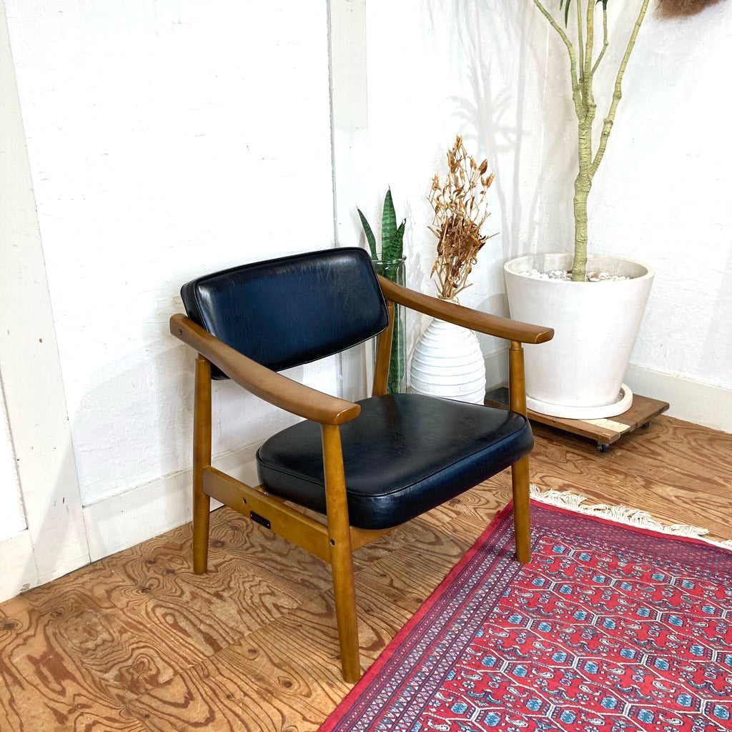 カリモク60 / karimoku Dチェア アームチェア スタンダードブラック 1