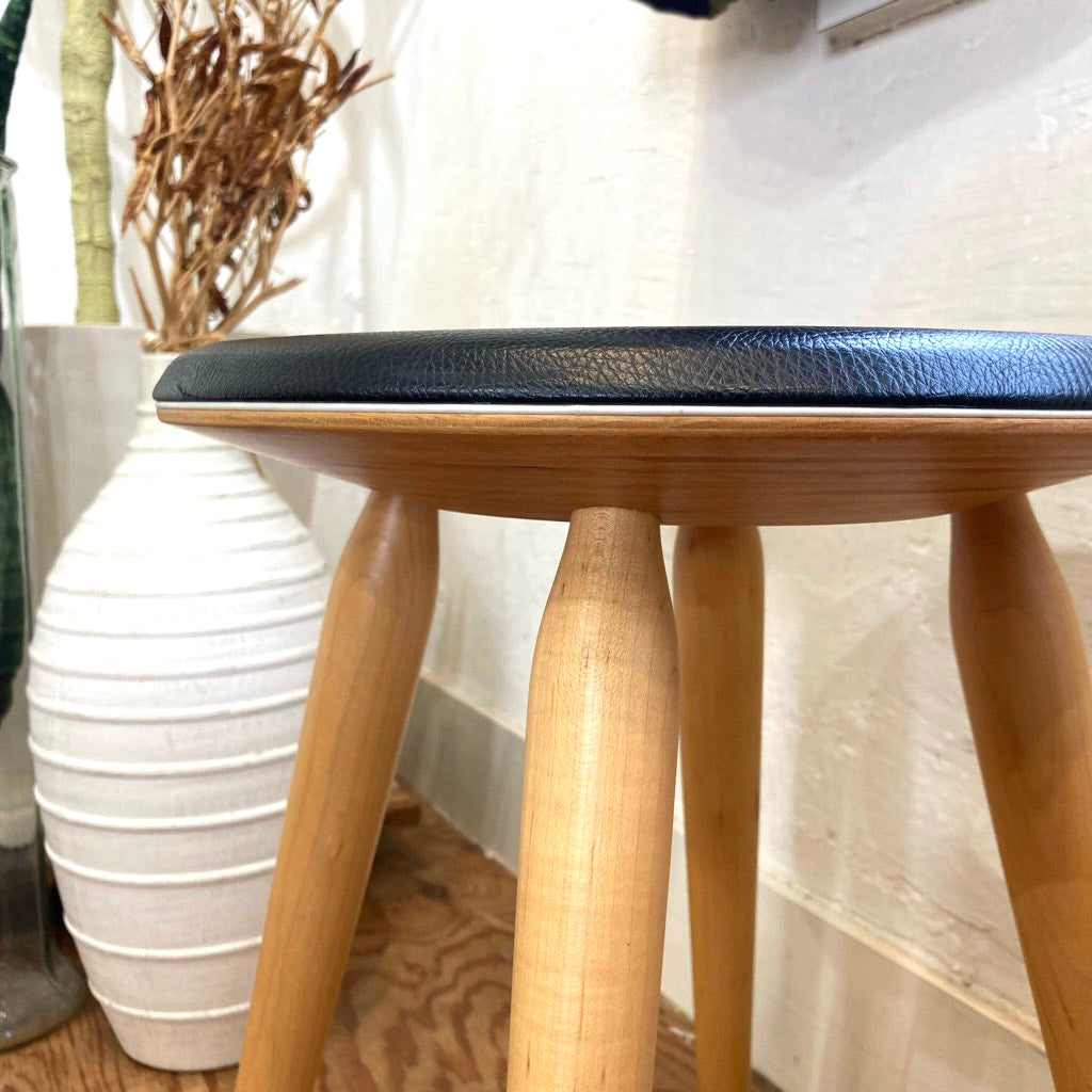 天童木工 / Tendoリングスツール 加藤徳吉 メープル無垢材 ブラック