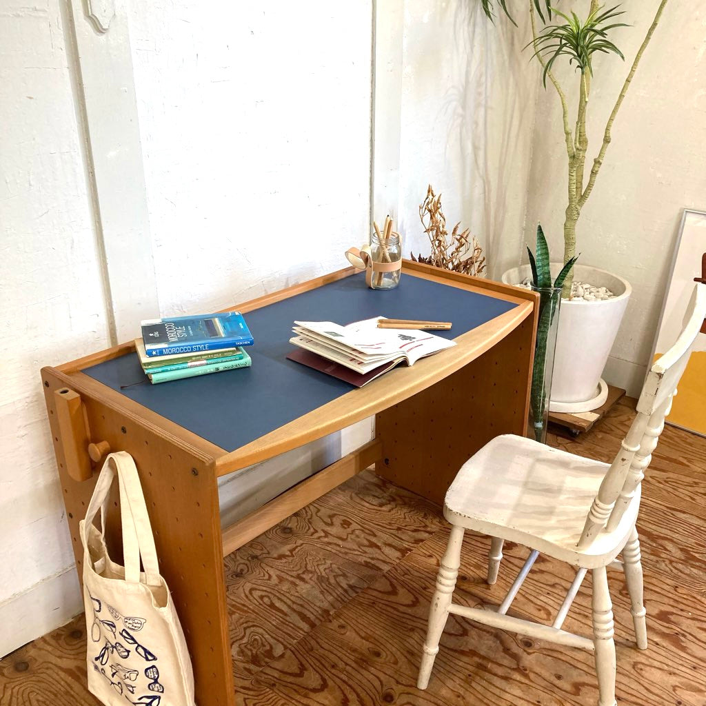 フォルミオ / Formio リノリウム天板 デスク 勉強机 中古 ブルー 青 木