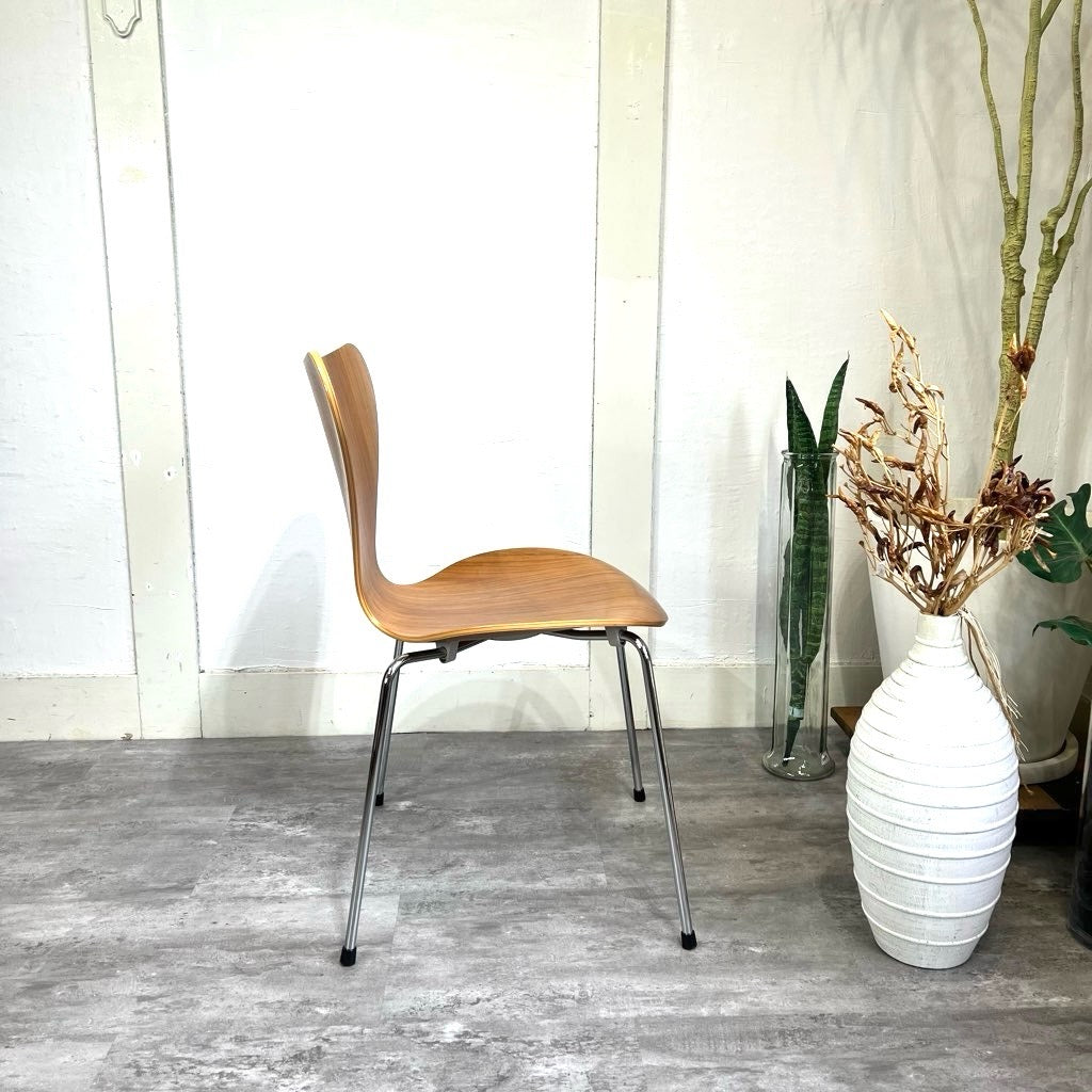 フリッツ・ハンセン / FRITZ HANSEN セブンチェア アルネ・ヤコブセン