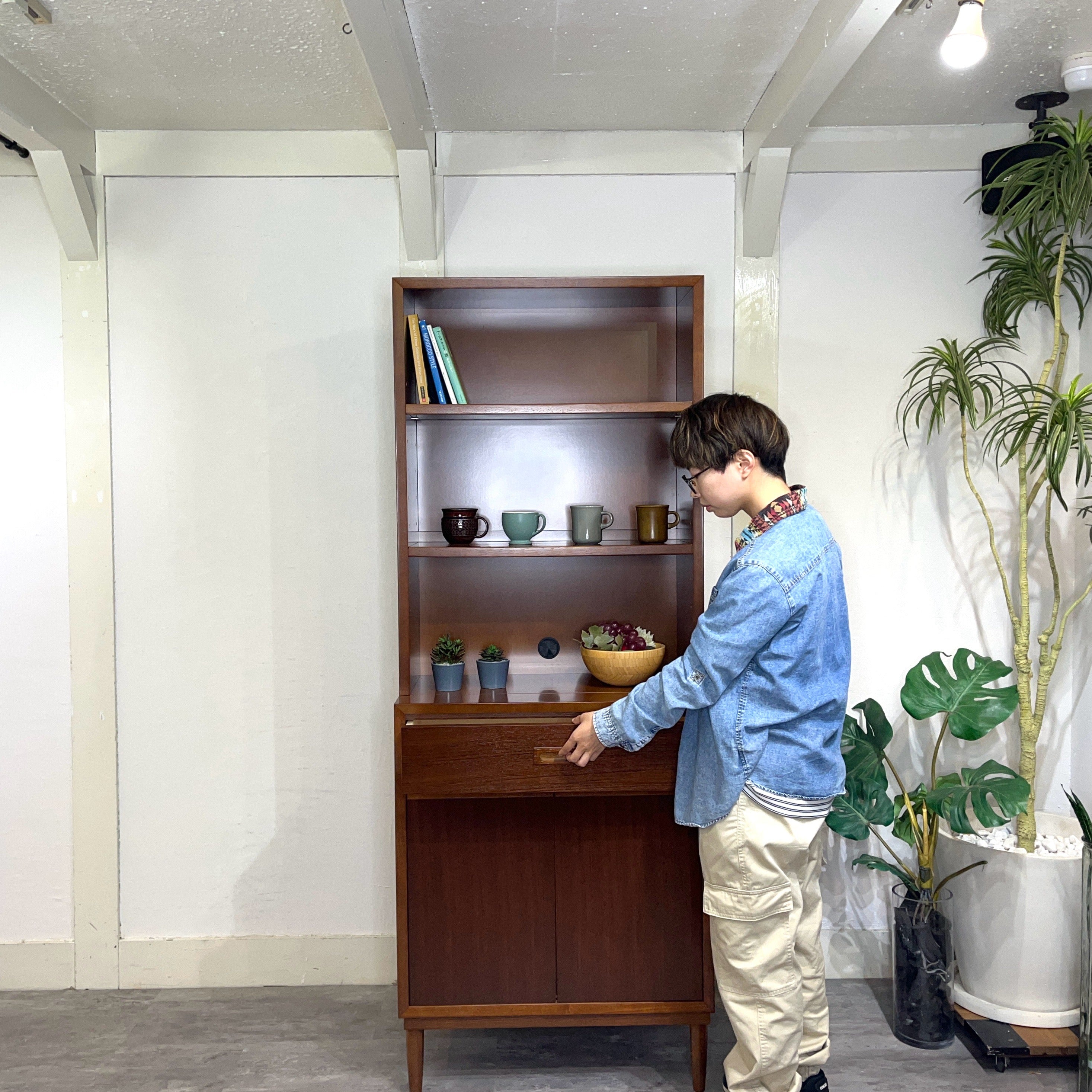 カリモク60 オープントップキャビネット 収納棚 ハイボード 中古 本棚