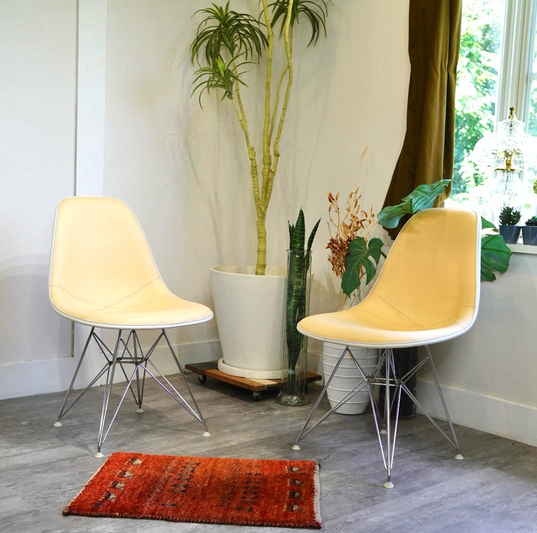 ハーマンミラー Herman Miller サイドシェルチェア エッフェルベース