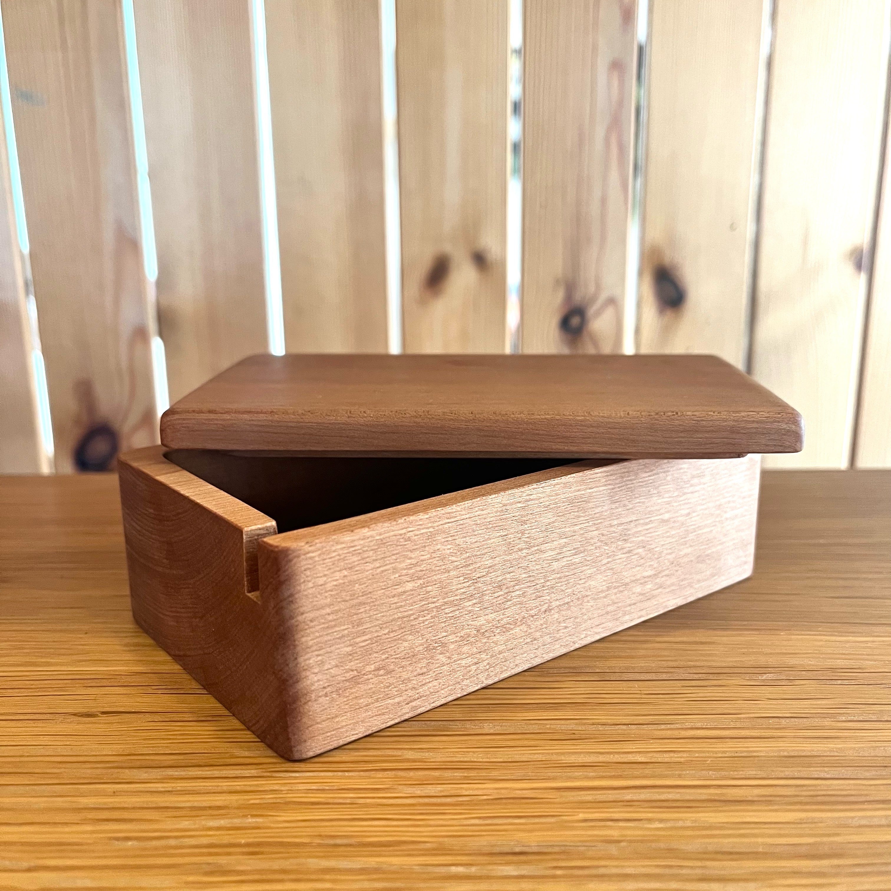 322293_2.jpg?crop=center&