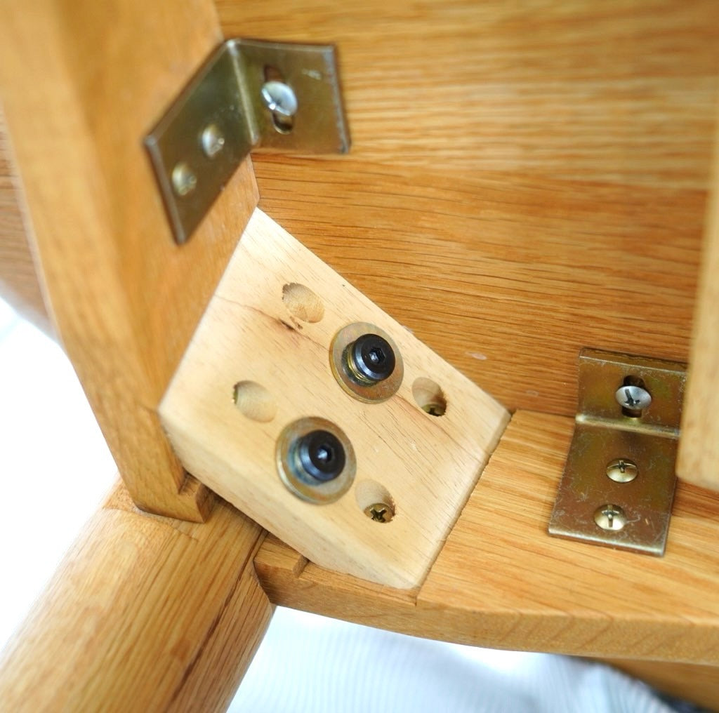 IDC大塚家具 シネマ ダイニングテーブル ラウンドテーブル 中古 1人