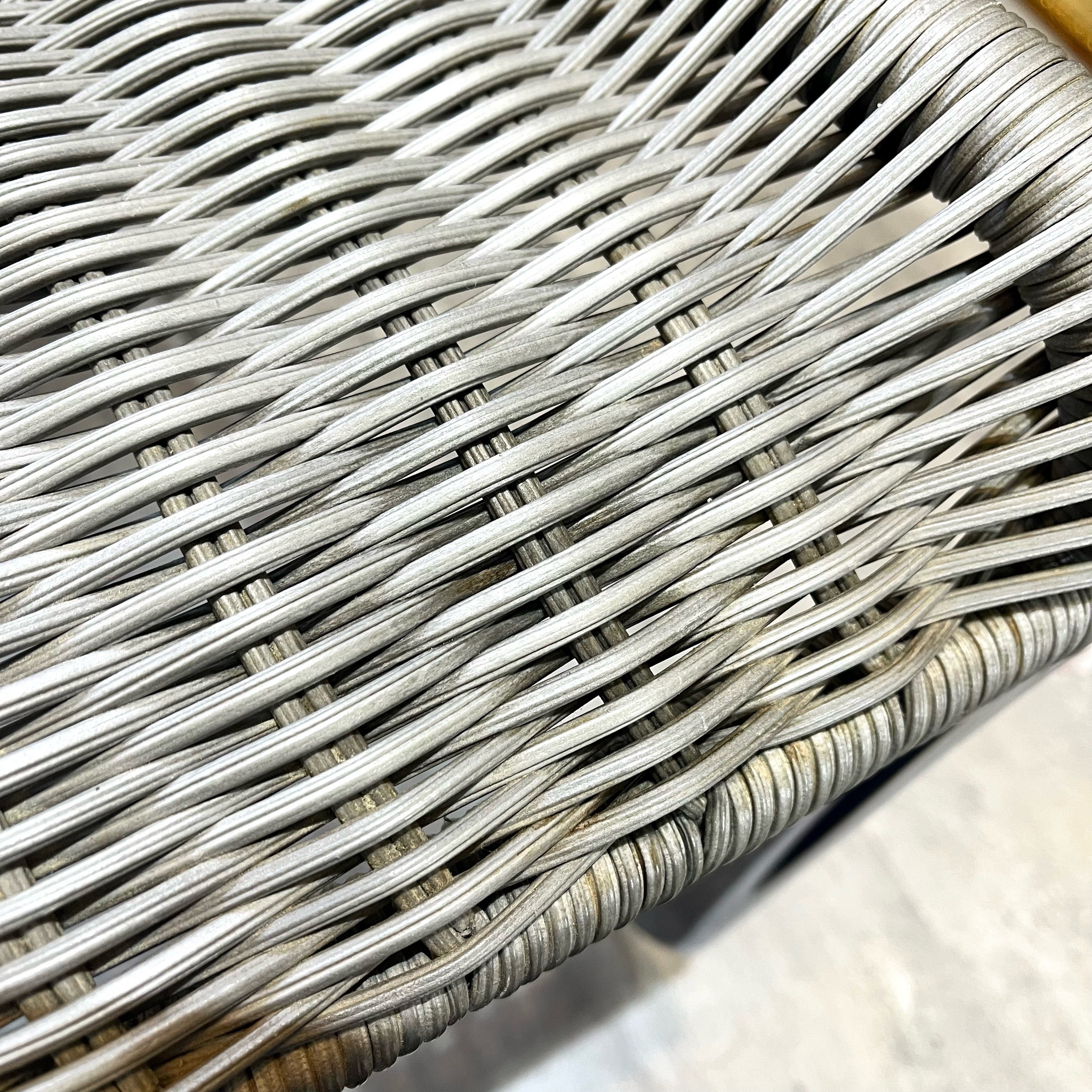 TECTA / テクタ B20チェア グレー ホワイト ACTUS取り扱い 中古 籐