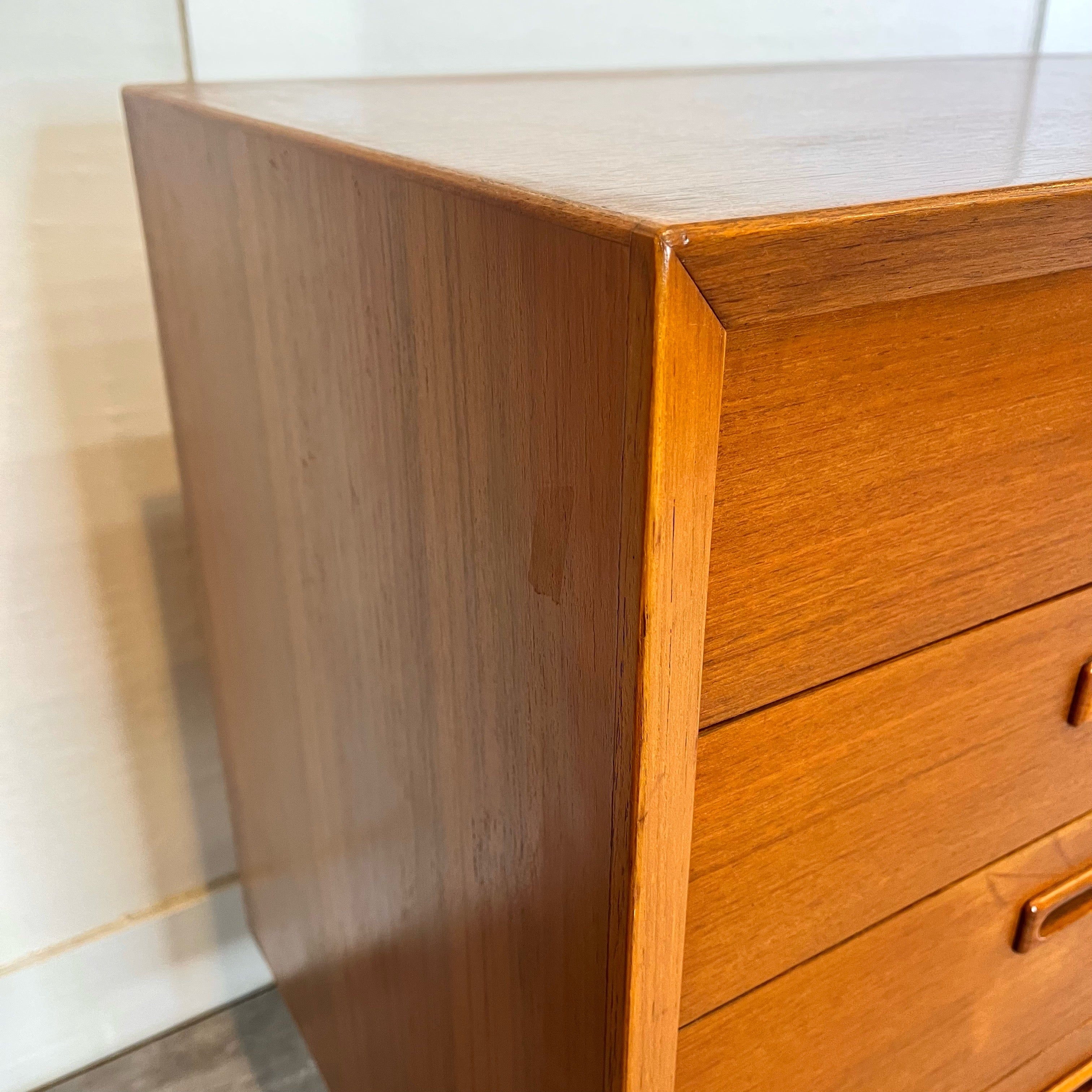 karimoku / カリモク家具 サイドボード ヴィンテージ 中古 北欧風