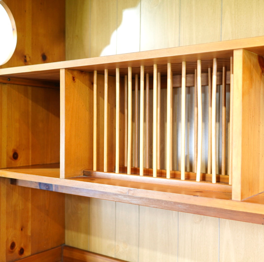 ブロイヒル / Broyhill アメリカンカントリー カップボード パイン無垢