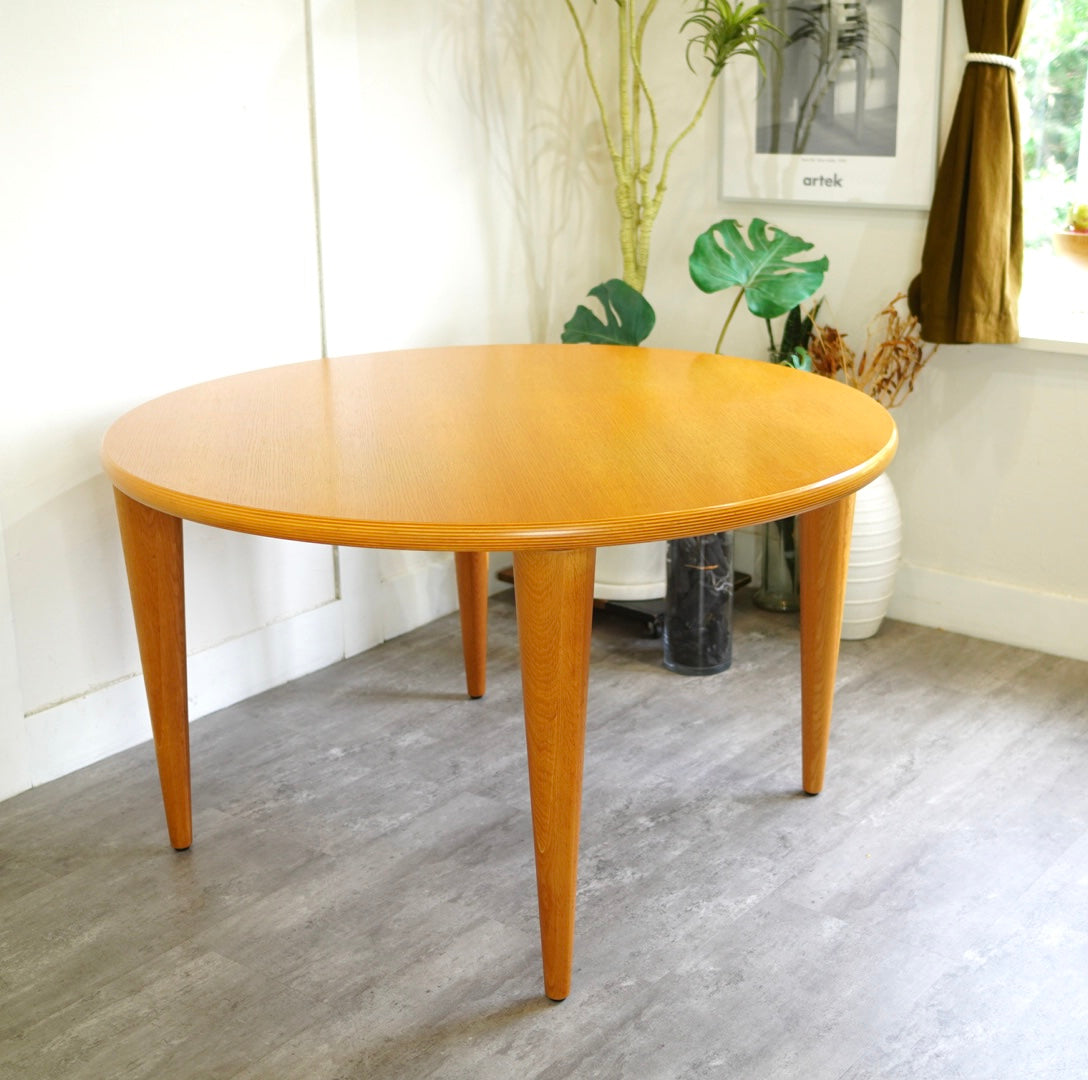 アルフレックス / arflex ニューステーション ラウンドダイニング