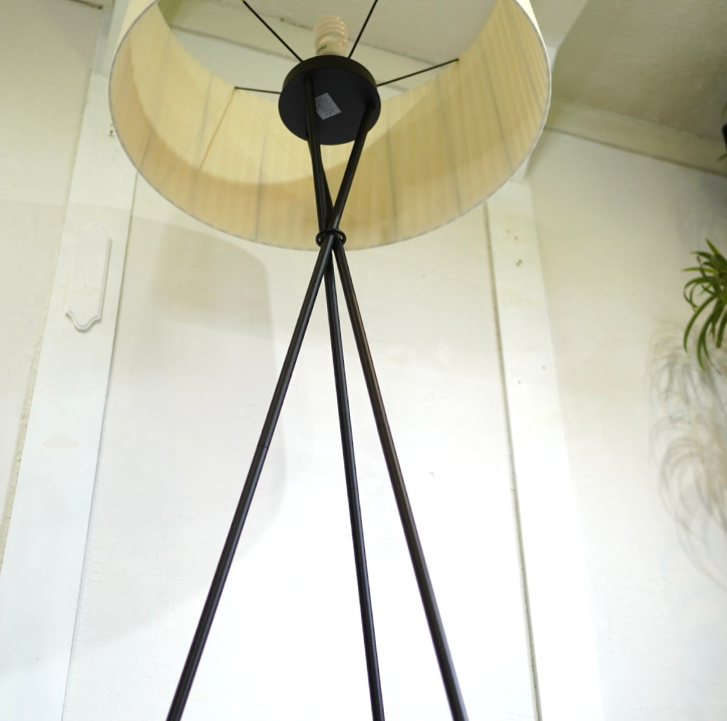 サンタ＆コール/SANTA & COLE トライポッド G5/TORIPODE G5 フロア