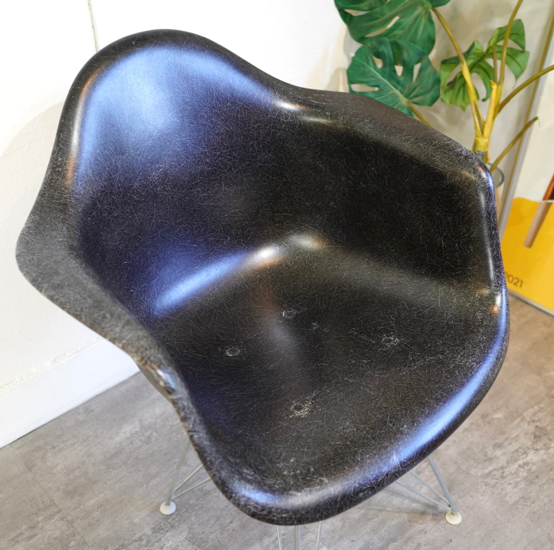 ハーマンミラー / Herman Miller アームシェルチェア エッフェルベース