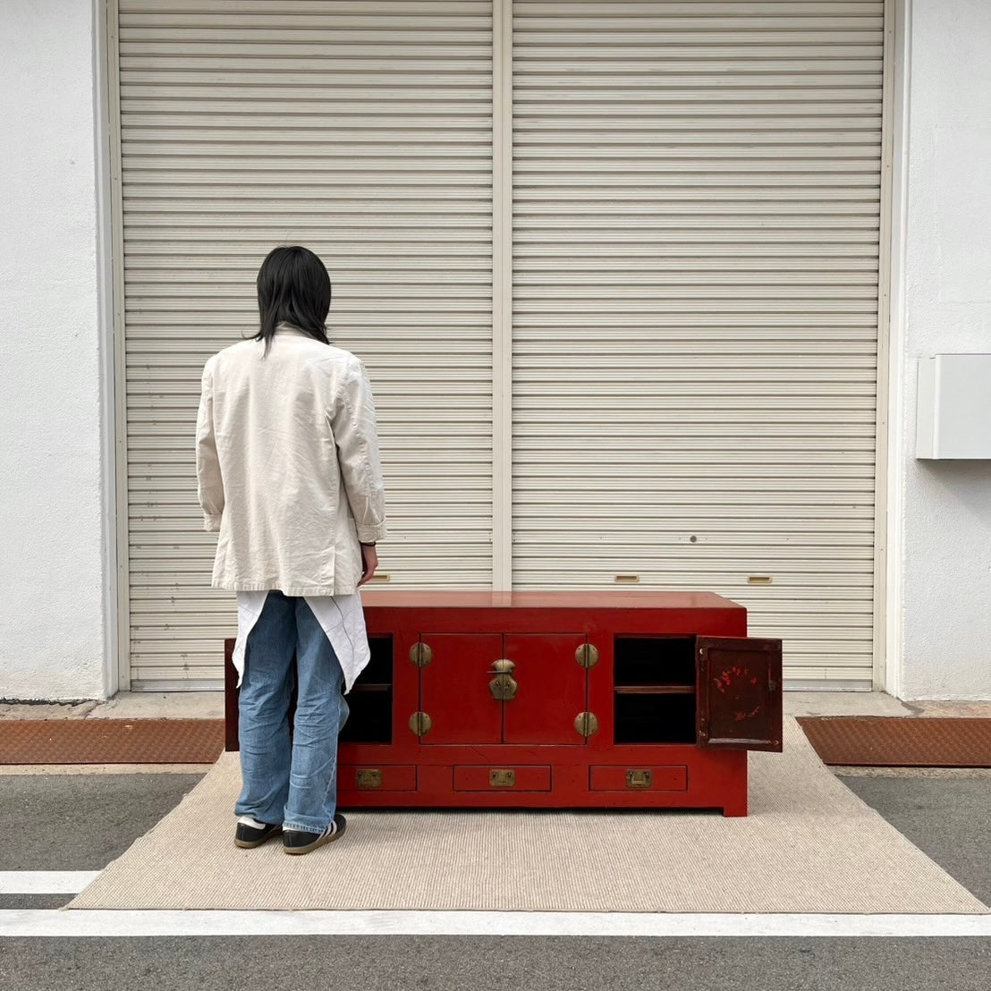 李朝 朱塗りのサイドボード ヴィンテージ 収納 韓流 華流 古い 赤 家具