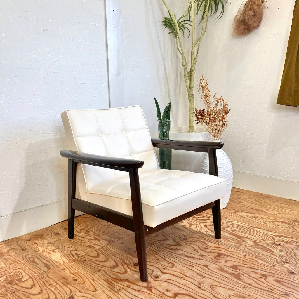 カリモク60 / karimoku Kチェア アームチェア スタンダードアイボリー