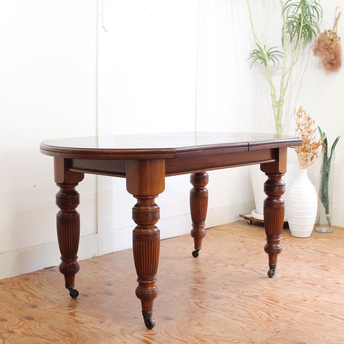 英国アンティーク伸張式ラウンドダイニングテーブル/エクステンション